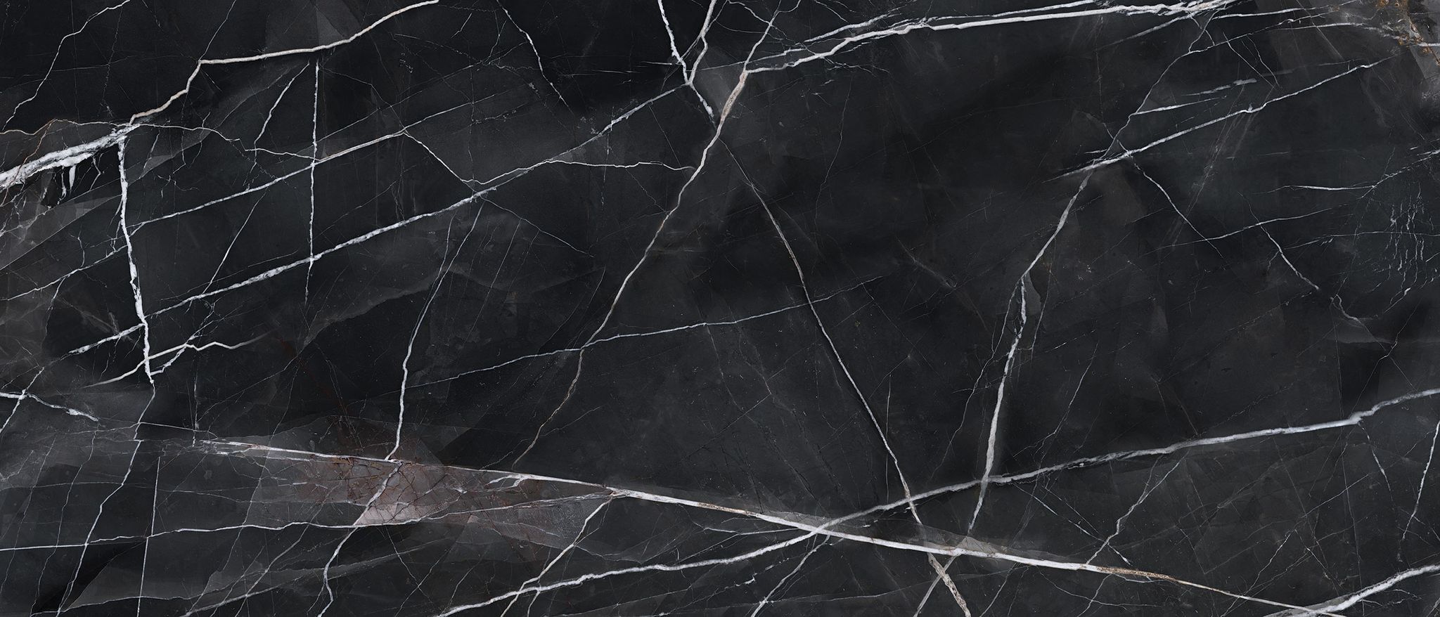 Royal Stoneworks 48X110 Regal Black Vein Honed